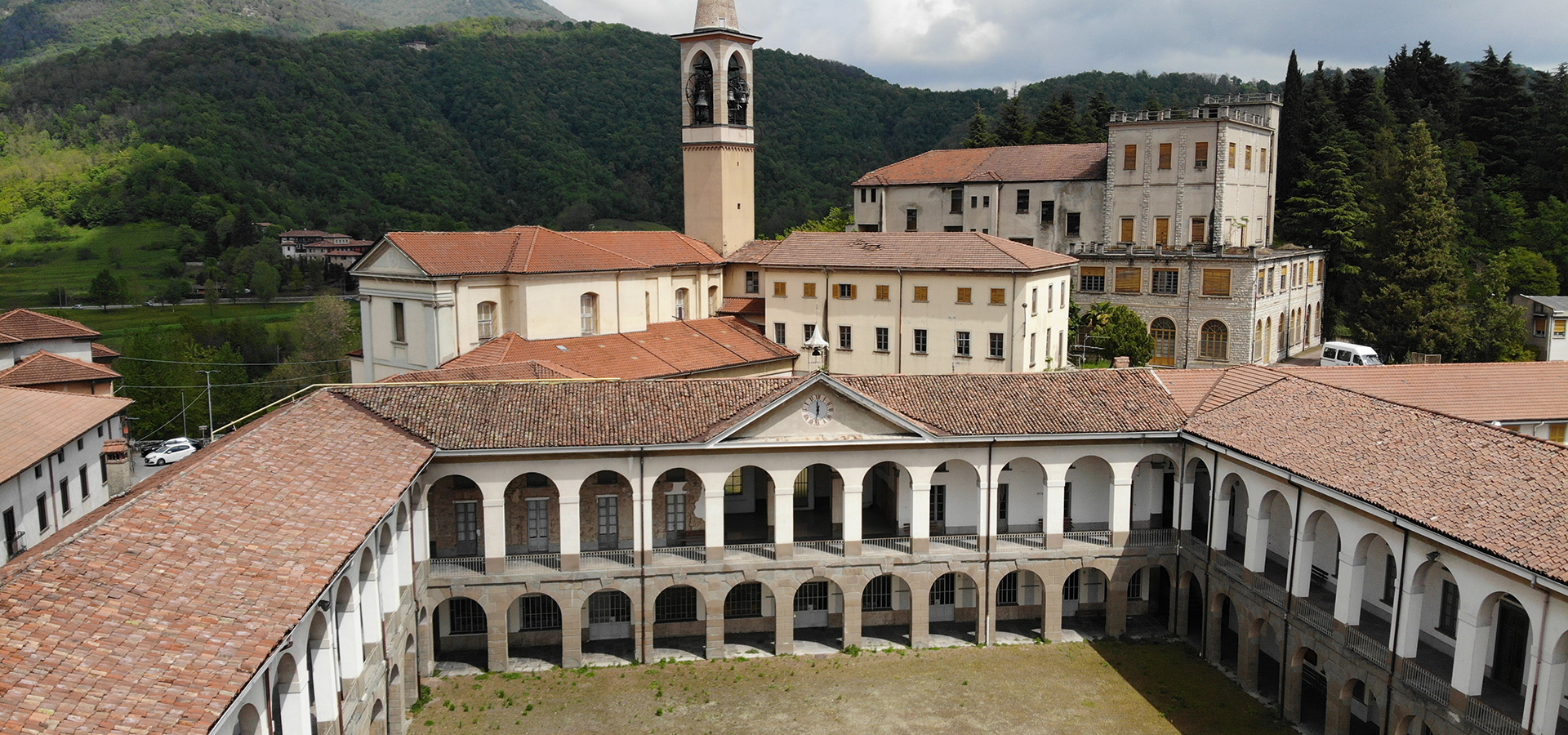 Visit Caprino BG Il Antico Caprino Bergamasco
